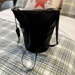 100% baby-soft leather feed bag